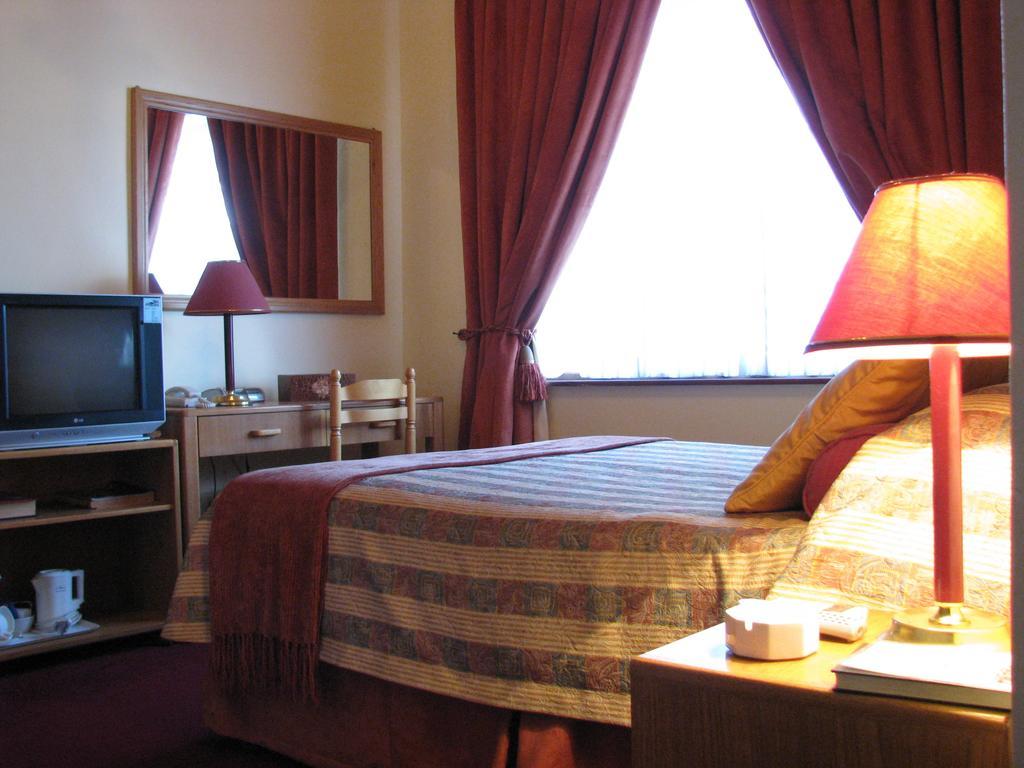 Laings Lodge Laingsburg Kamer foto