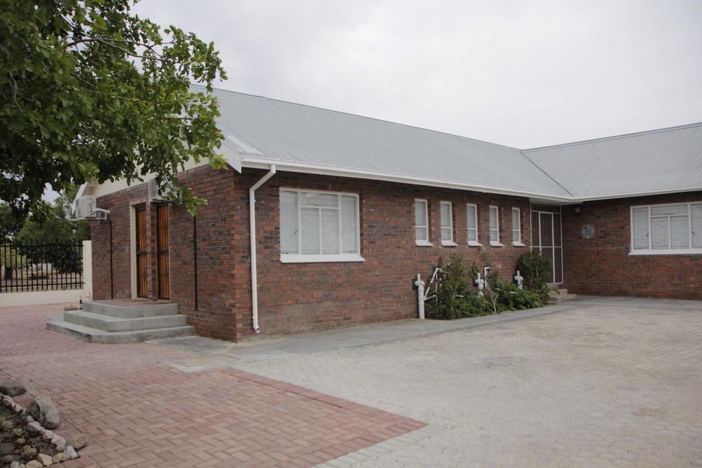 Laings Lodge Laingsburg Kamer foto