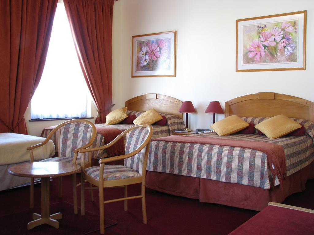 Laings Lodge Laingsburg Kamer foto