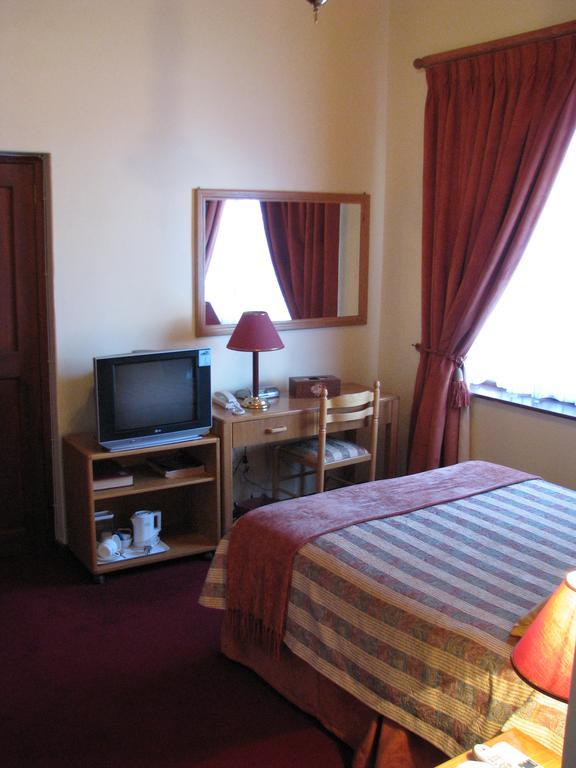 Laings Lodge Laingsburg Kamer foto