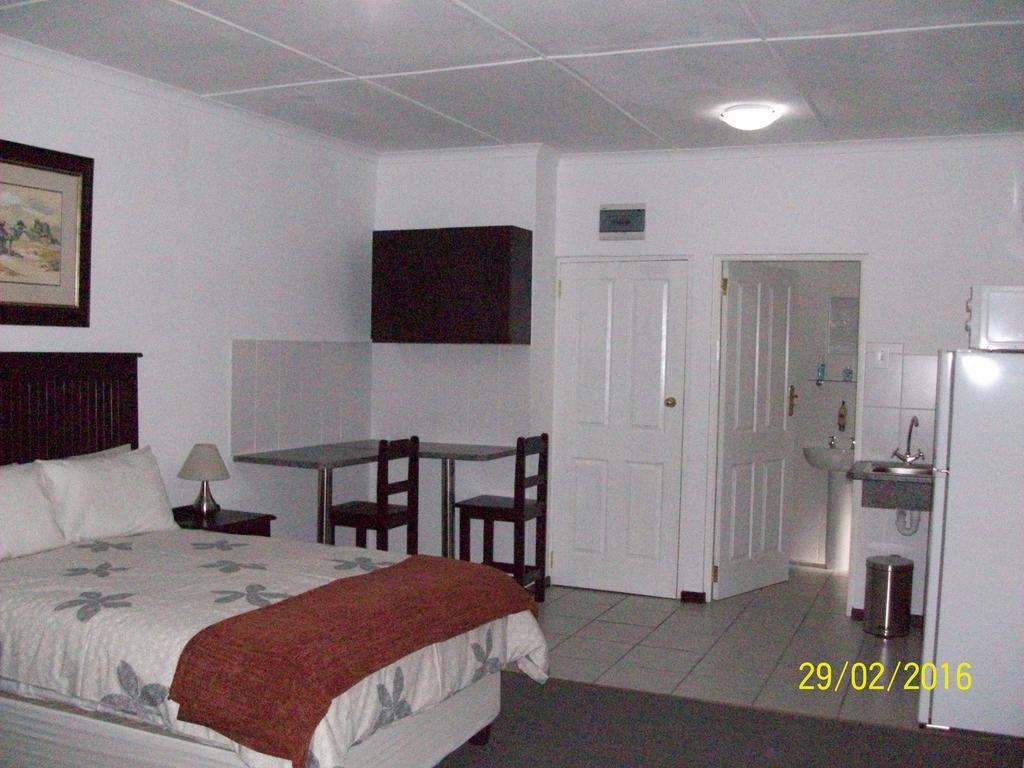 Laings Lodge Laingsburg Buitenkant foto